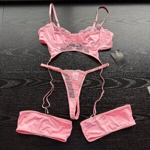 NEW LUSHY Intimates Pink Lace Lingerie Garter Set Size M
